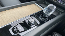 Volvo XC60 2.0 B5P Ultra Dark 5dr AWD Geartronic Petrol Estate